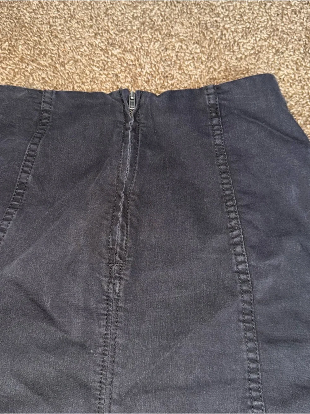 Free People Black Mini Skirt Sz 6 ~ Stylish - Picture 6 of 14